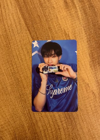 An'ge Stray Kids Seasons Greetings Photocard