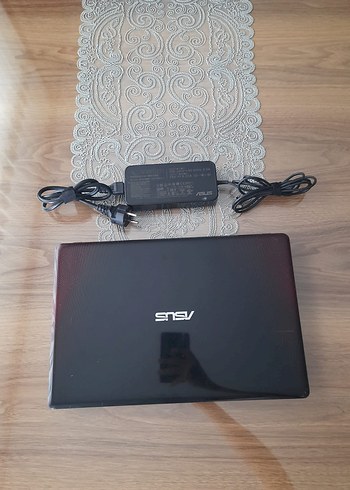Kırmızı Asus Dizüstü Bilgisayar - Görsel 5