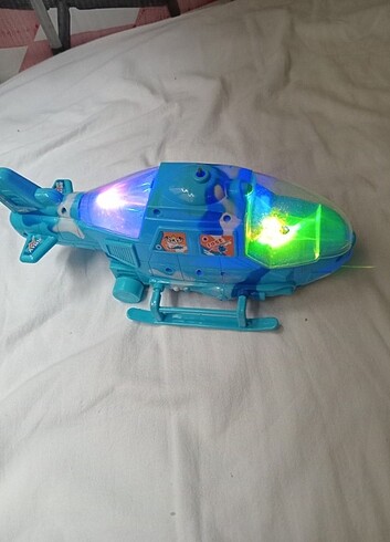 Beden Işıklı Seslı Helikopter Otuncak