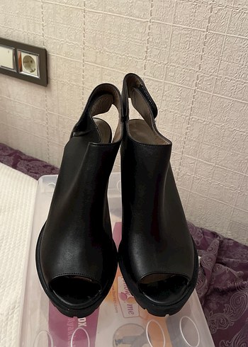 Siyah Platform Topuklu Kadın Ayakkabı - Görsel 4