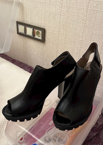 Siyah Platform Topuklu Kadın Ayakkabı - Görsel 5