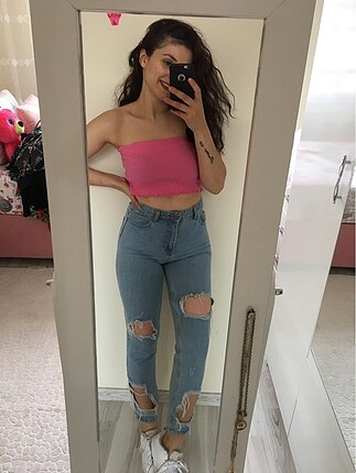 Yırtık ve tam oturan boyfriend sevenler