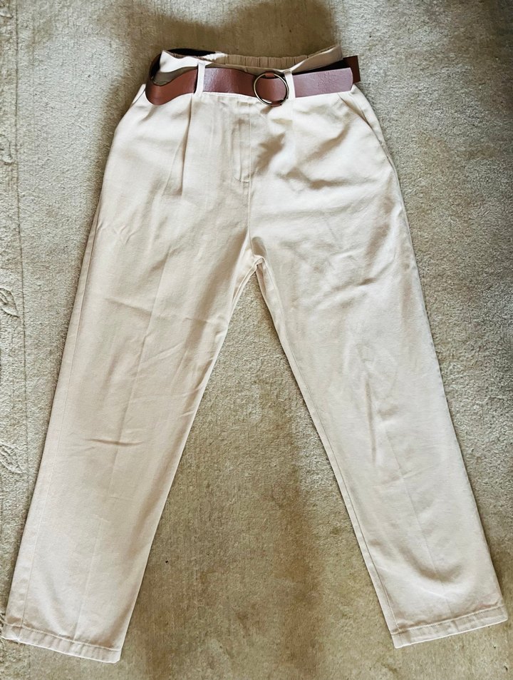 QUZU Kemerli Bej Kadın Pantolon - Görsel 3