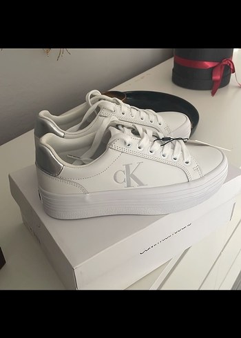 calvin klein spor ayakkabı