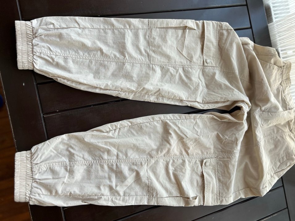 Bershka Kadın Beyaz Paraşüt Kumaş Kargo Pantolon - Görsel 2