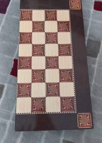 Kahverengi Ahşap Ceviz Kaplama Satranç ve Dama Tahtası