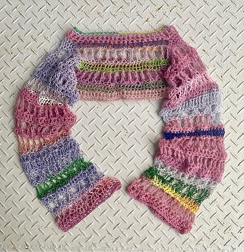 Urban Outfitters File bolero kazak