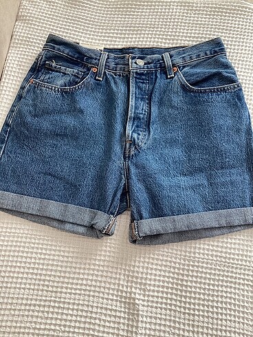 LEVIS