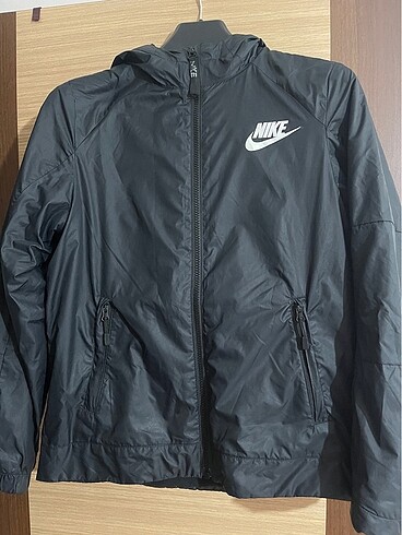 Nike mont /rüzgarlık