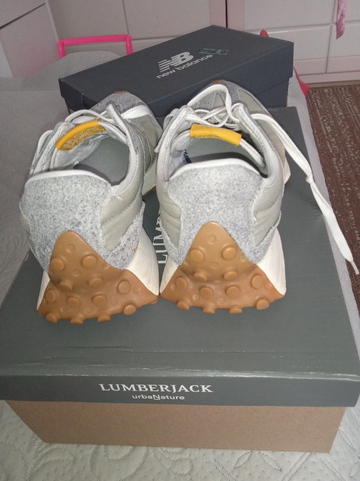 New Balance U327SD Gri Kadın Spor Ayakkabı - Görsel 2