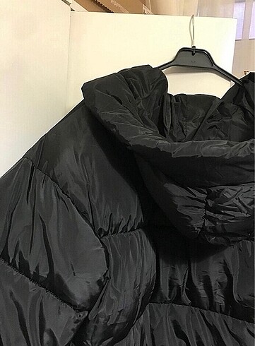 l Beden siyah Renk stradivarius kadın mont