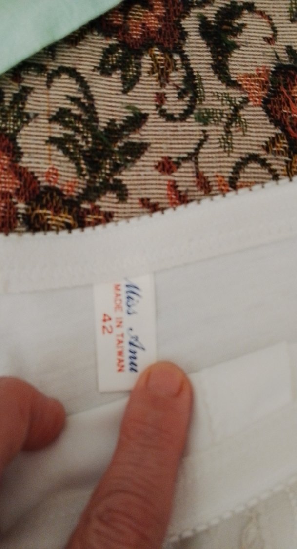 Dantel Detaylı  krem korse - Görsel 4