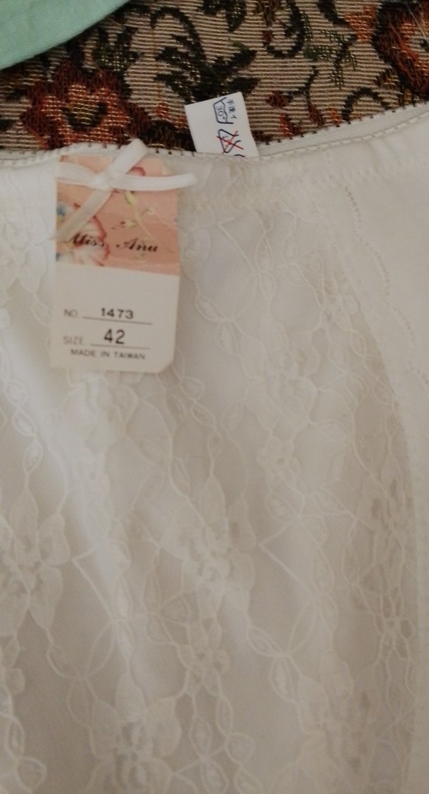 Dantel Detaylı  krem korse - Görsel 2