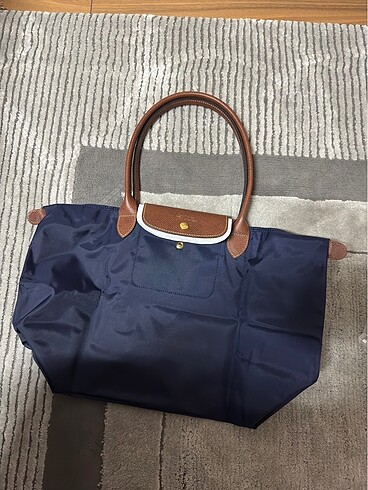 Longchamp L La Pliage