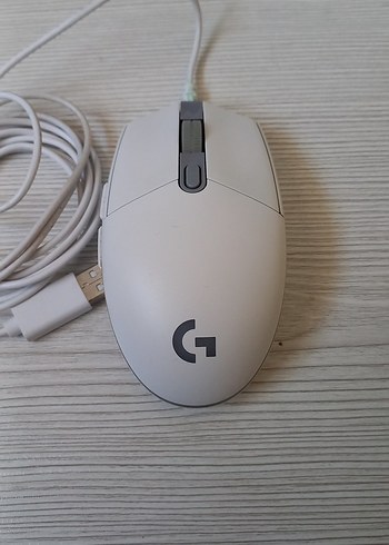 Beyaz Logitech Kablolu Gaming Mouse
