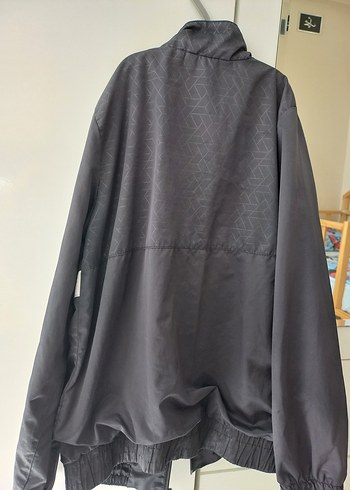 Siyah Erkek Çocuk Yüksek Yakalı Fermuarlı Yağmurluk - Görsel 5