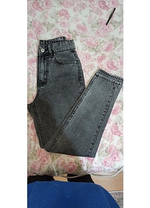 Boyfriend mom jean