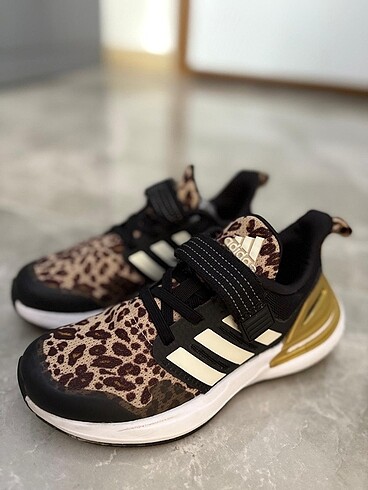 Adidas Çocuk Spor Ayakkabı