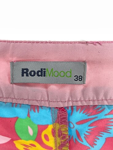38 Beden çeşitli Renk Rodi Mood Mini Şort %70 İndirimli.
