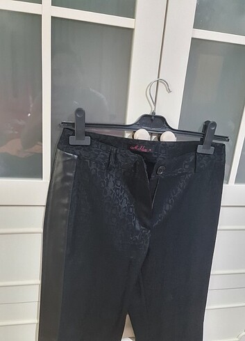 Trendyol & Milla Milla parlak pantolon