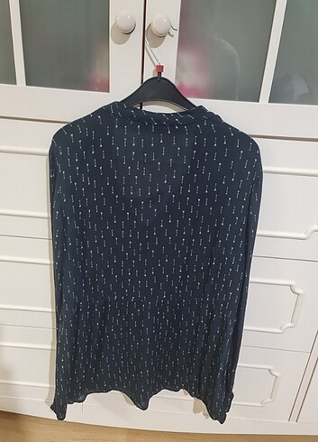 m Beden Pull&Bear gömlek