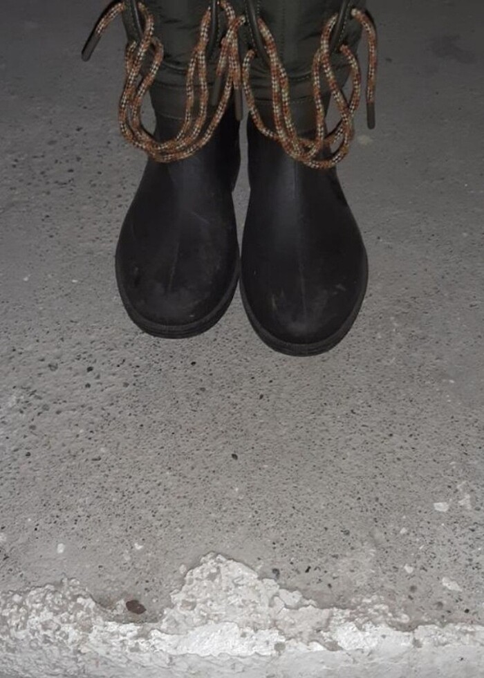 Yağmur Çizmesi - Görsel 2