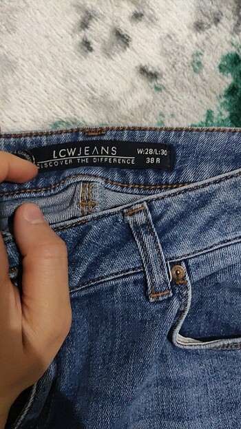 28 Beden mavi Renk Jeans
