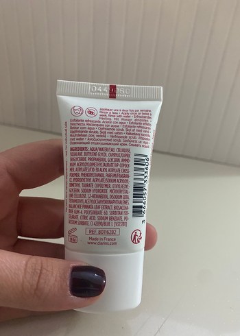 Clarins Fresh Scrub Canlandırıcı Peeling Kremi 15ml - Görsel 2