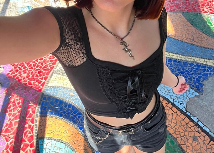 Diğer gotik crop