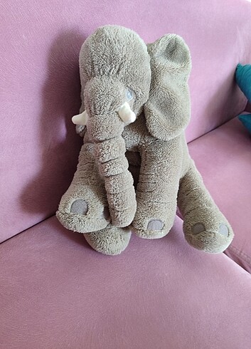 Peluş fil