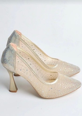 Altın Parlak Payetli Stiletto Topuklu Kadın Ayakkabı - Görsel 2