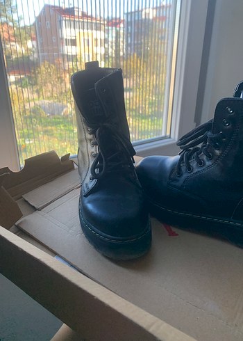 Siyah Deri Punk Botlar - Görsel 2