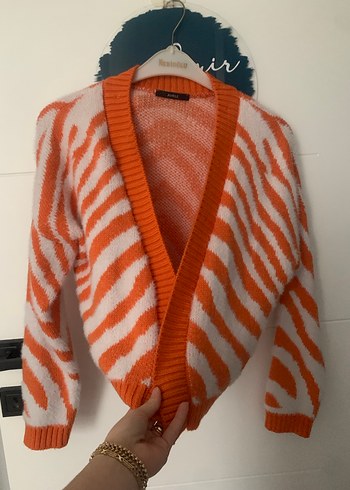 Turuncu Zebra Desenli Kısa Triko Hırka - Görsel 4