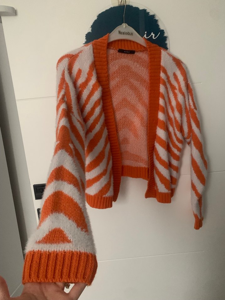 Turuncu Zebra Desenli Kısa Triko Hırka - Görsel 2