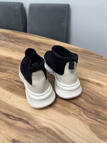 40 Beden siyah Renk Zara Unisex Spor Ayakkabı