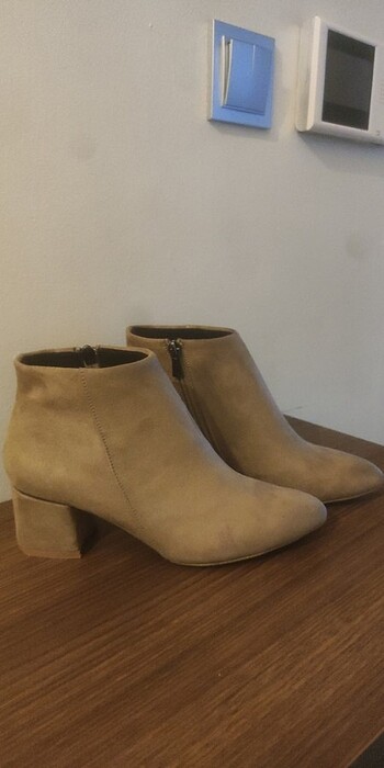 Süet topuklu bootie