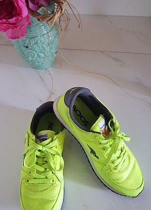 Adidas Kangroos marka neon yesili spor ayakkabi