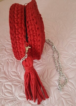 Mango Makaron canta 