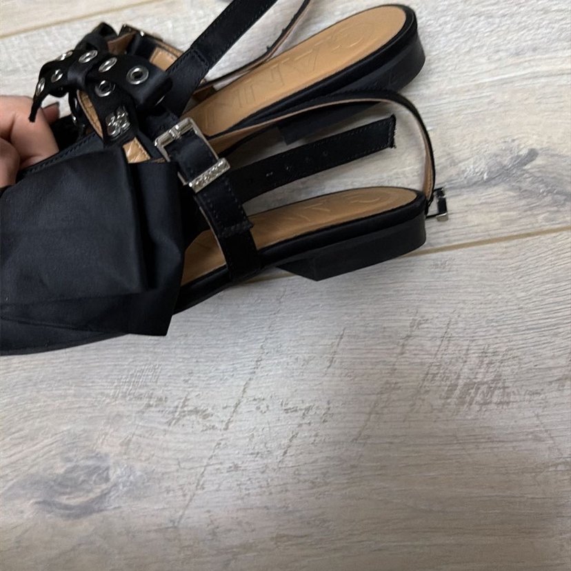 Ganni Tokalı Siyah Kadın Ayakkabı - Görsel 5