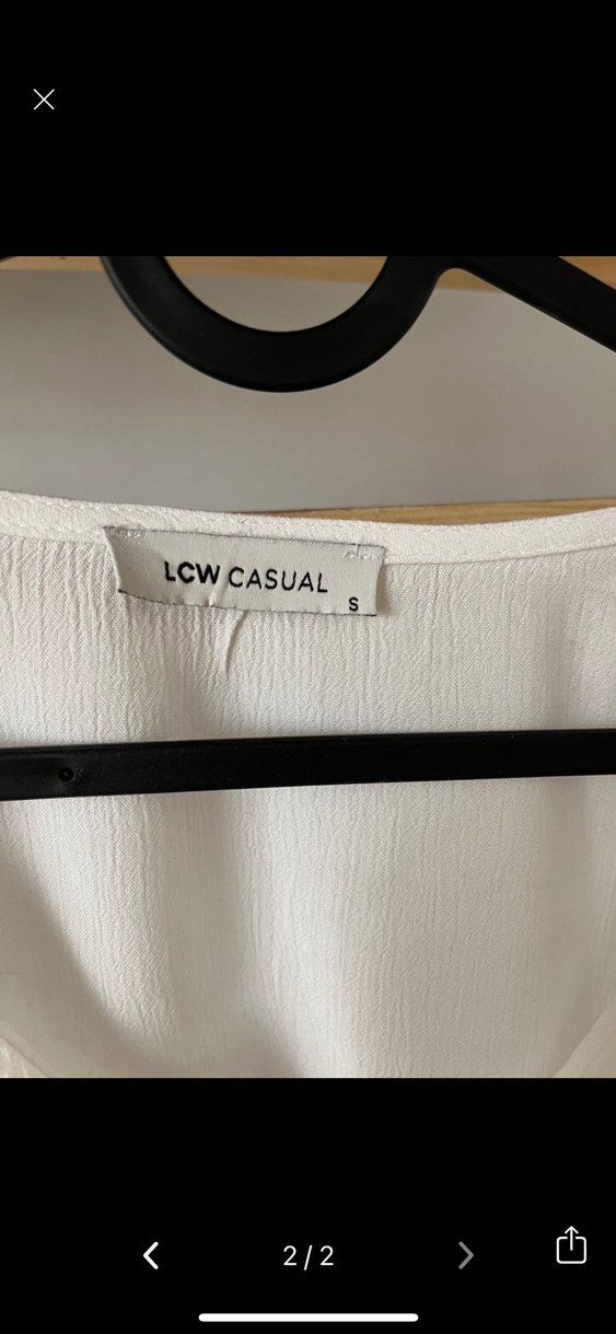 Beyaz Kısa Kollu V Yaka Keten Bluz - Görsel 2