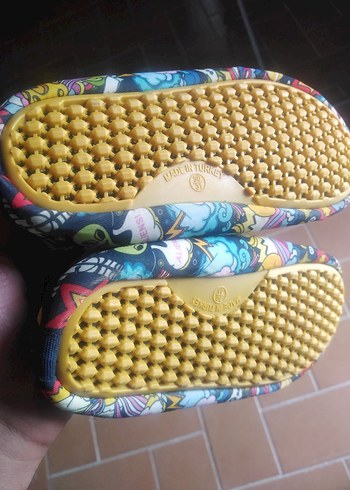 Renkli Pop Kültür Desenli Erkek Su Ayakkabısı - Görsel 2