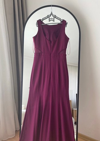 36 Beden bordo Renk Taşlı Abiye balık model