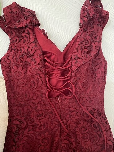38 Beden bordo Renk Bordo dantelli elbise