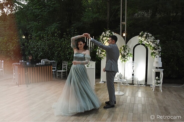 su yeşili nişan elbisesi - Görsel 6