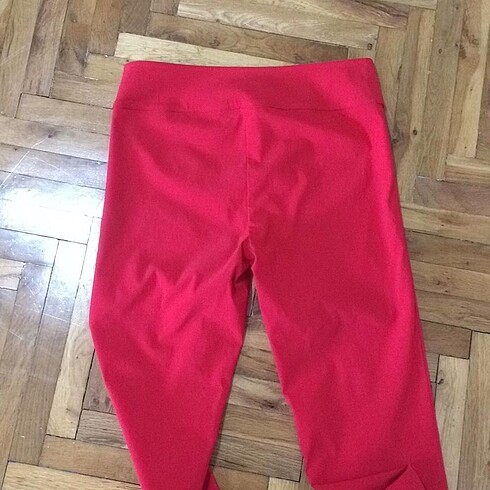 Madeleine Thompson Kırmızı pantolon
