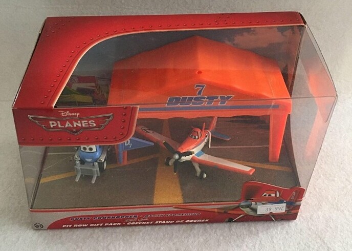 Dusty Forklifti Ve Hangarı Disney Planes