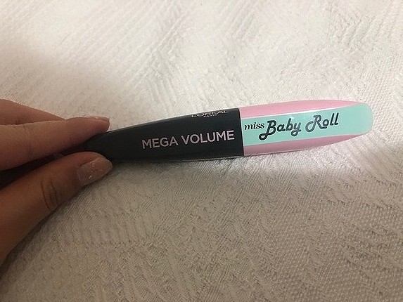 Loreal mega volume baby roll maskara