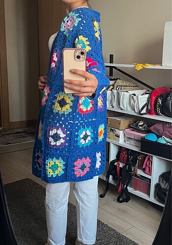 El Yapımı Örgü Motifli Hırka - Görsel 3