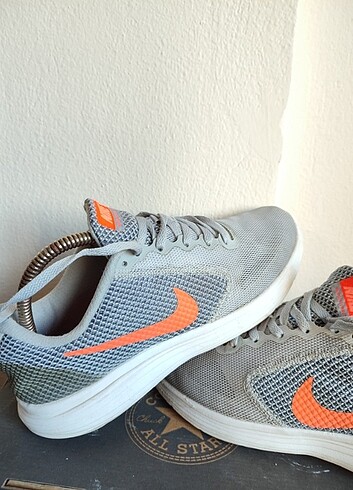 Nike ORİJİNAL NİKE