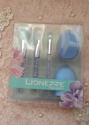 Lionesse Mavi Makyaj Fırçası Seti - Görsel 2